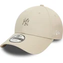 casquette-courbee-beige-ajustable-9forty-metallic-pin-new-york-yankees-mlb-new-era