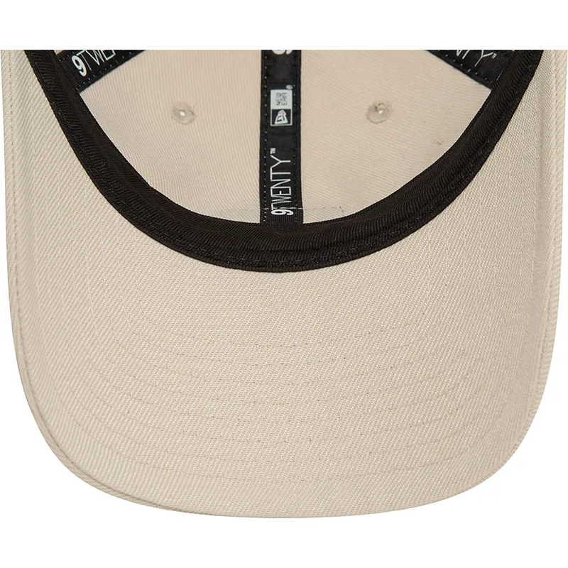 bojd-beige-justerbar-keps-9twenty-repreve-fran-new-era