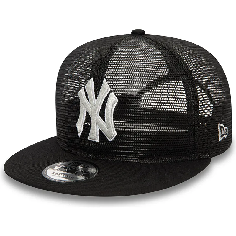 czarna-plaska-czapka-truckerka-9fifty-z-haftowana-siatka-new-york-yankees-mlb-od-new-era