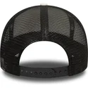 epci-curbata-negru-snapback-bugs-bunny-and-his-friends-a-frame-de-looney-tunes-de-new-era