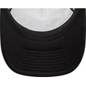 epci-curbata-negru-snapback-bugs-bunny-and-his-friends-a-frame-de-looney-tunes-de-new-era