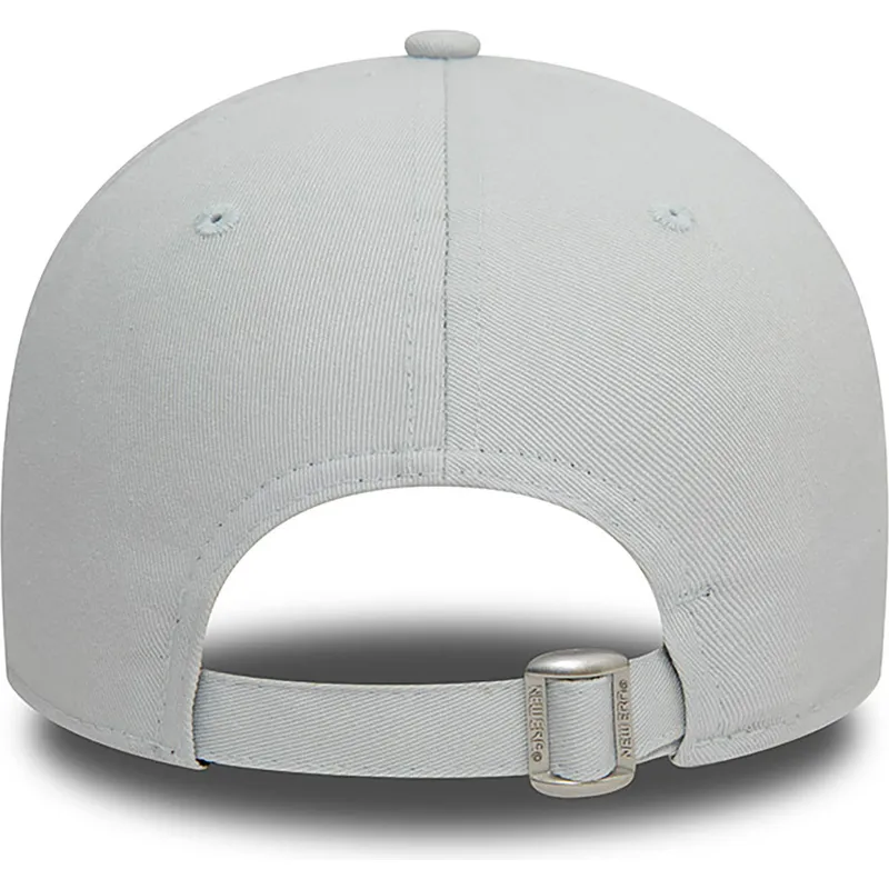 epci-curbata-gri-reglabila-9forty-seasonal-de-vespa-piaggio-de-new-era