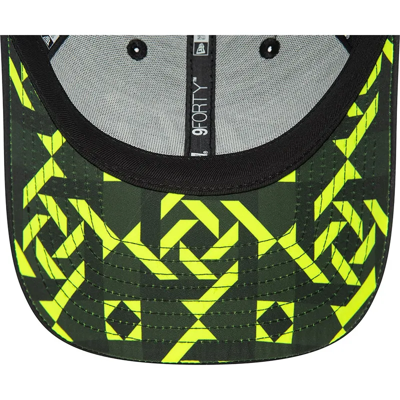 epci-curbata-negru-reglabila-9forty-geo-undervisor-print-de-valentino-rossi-vr46-motogp-de-new-era