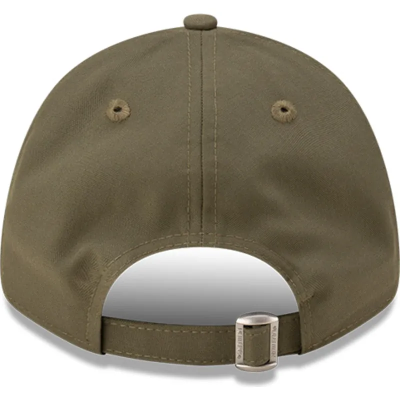 cappellino-verde-curvo-regolabile-9forty-repreve-wordmark-di-red-bull-racing-formula-1-di-new-era