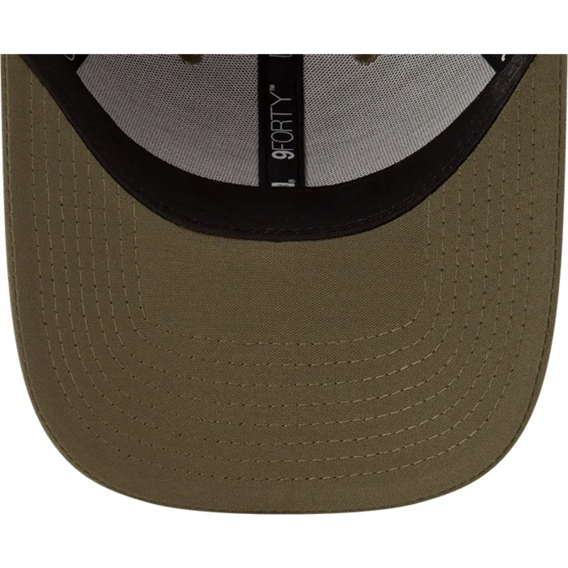 cappellino-verde-curvo-regolabile-9forty-repreve-wordmark-di-red-bull-racing-formula-1-di-new-era