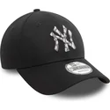 casquette-courbee-noire-ajustable-9forty-seasonal-infill-new-york-yankees-mlb-new-era