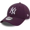 casquette-courbee-violette-ajustable-9forty-league-essential-new-york-yankees-mlb-new-era