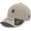 epci-curbata-bej-reglabila-9forty-repreve-mini-de-new-york-yankees-mlb-de-new-era