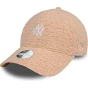 gebogene-rosa-verstellbare-damenkappe-9forty-borg-der-new-york-yankees-mlb-von-new-era