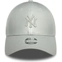 epci-curbata-gri-reglabila-plateada-plateado-9forty-midi-pu-de-new-york-yankees-mlb-de-new-era