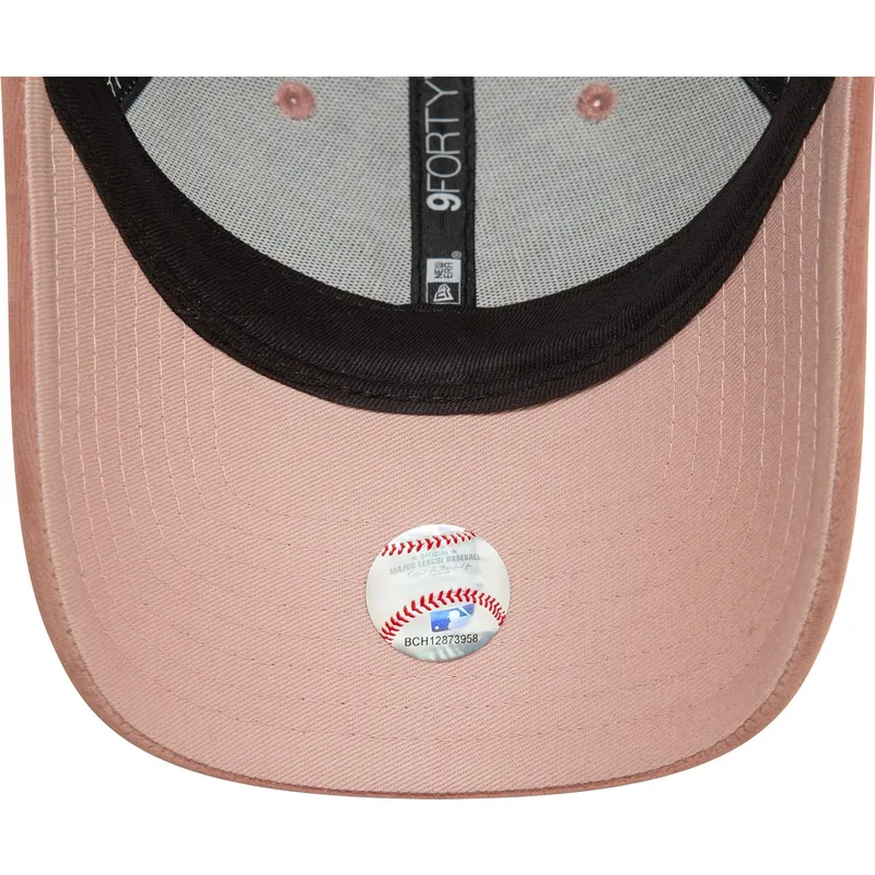 epci-curbata-roz-reglabila-9forty-velour-diamante-de-new-york-yankees-mlb-de-new-era