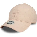 casquette-courbee-rose-ajustable-pour-femme-9twenty-padded-new-york-yankees-mlb-new-era