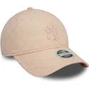 rosa-justerbar-bojd-keps-for-kvinnor-9twenty-padded-new-york-yankees-mlb-fran-new-era