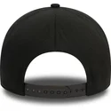 gorra-curva-negra-snapback-con-logo-negro-9forty-e-frame-monochrome-de-los-angeles-lakers-nba-de-new-era