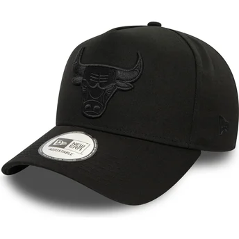 Gorra curva negra snapback con logo negro 9FORTY E Frame Monochrome de Chicago Bulls NBA de New Era