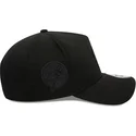 new-era-curved-brim-black-logo-9forty-e-frame-monochrome-new-york-yankees-mlb-black-snapback-cap