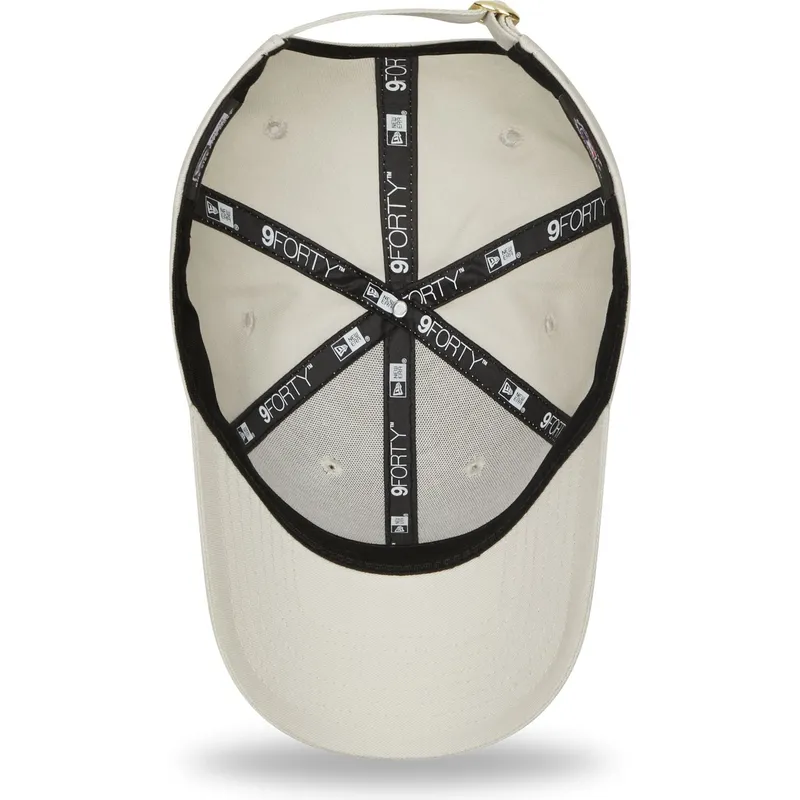 cappello-beige-regolabile-da-donna-con-logo-dorato-9forty-metallic-logo-dei-new-york-yankees-mlb-di-new-era