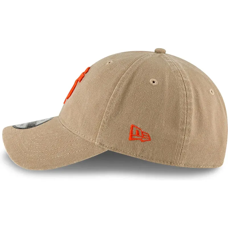 beige-verstellbare-9twenty-core-classic-kappe-der-san-francisco-giants-mlb-von-new-era