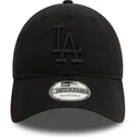 svart-justerbar-bojd-keps-med-svart-logotyp-9twenty-washed-fran-los-angeles-dodgers-mlb-av-new-era