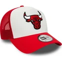 cappellino-trucker-bianco-e-rosso-a-frame-team-colour-di-chicago-bulls-nba-di-new-era