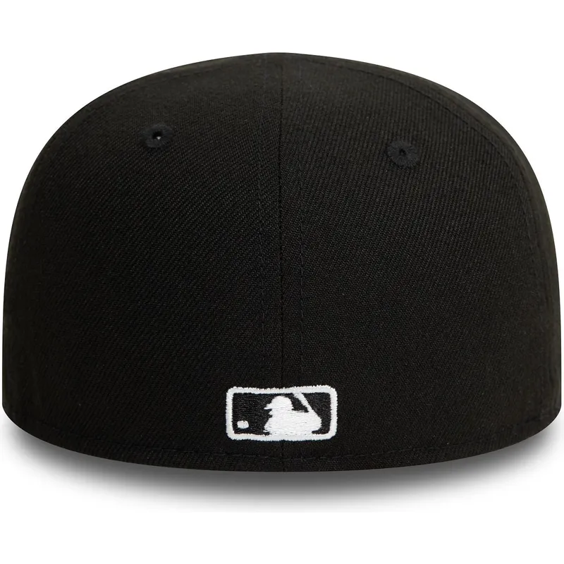 czarna-dopasowana-czapka-z-daszkiem-dla-chlopca-59fifty-my-first-new-york-yankees-mlb-new-era
