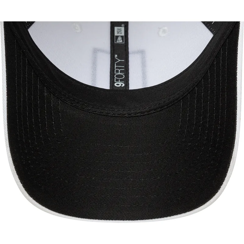 cappellino-bianco-regolabile-9forty-core-di-pio-fc-kings-league-di-new-era