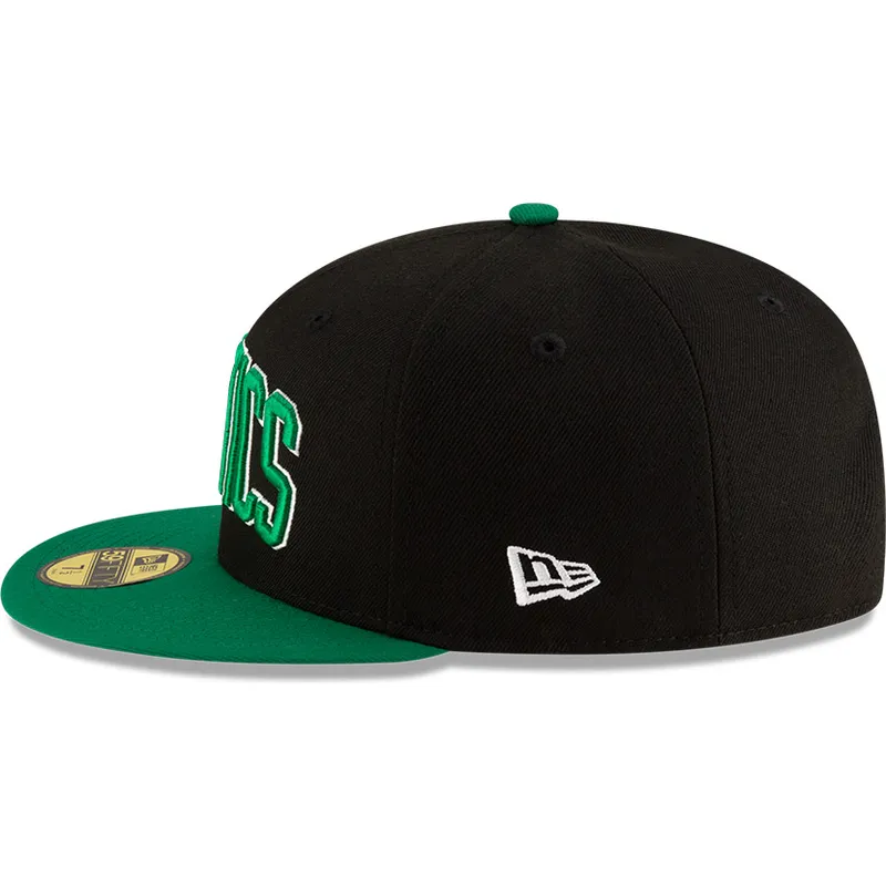 cappellino-piatto-nero-e-verde-regolabile-59fifty-statement-dei-boston-celtics-nba-di-new-era