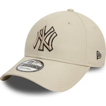 Beżowa regulowana czapka z zakrzywionym daszkiem z czarnym logo 9FORTY Team Outline New York Yankees MLB New Era