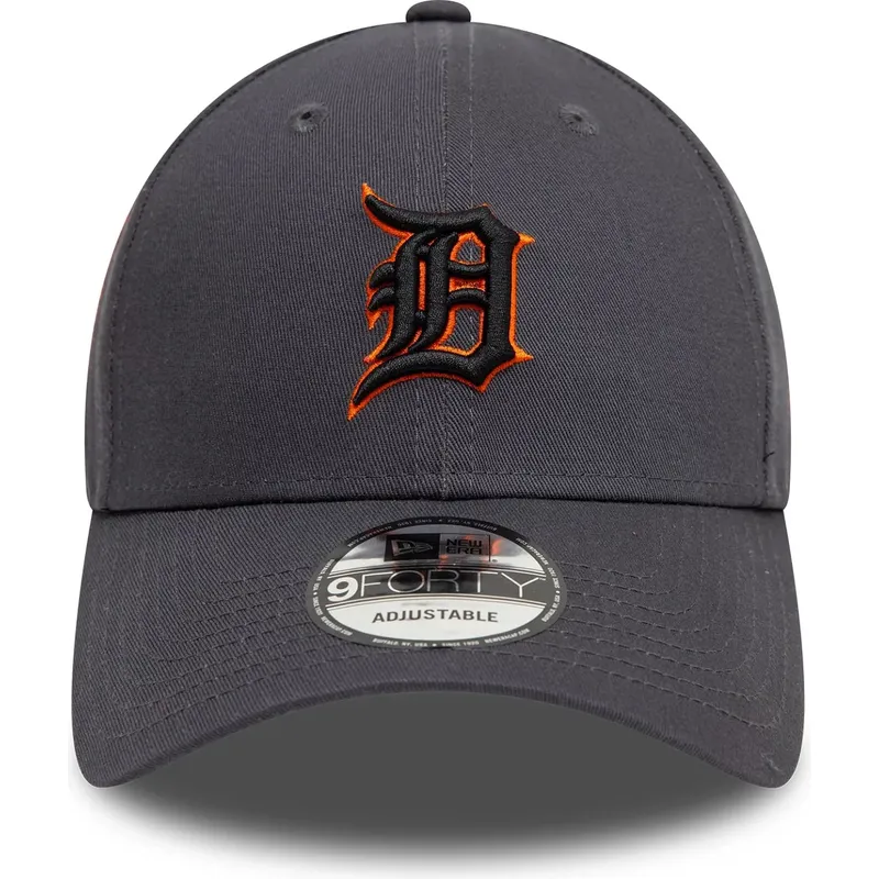 gra-justerbar-bojd-keps-med-orange-logotyp-9forty-side-patch-detroit-tigers-mlb-fran-new-era