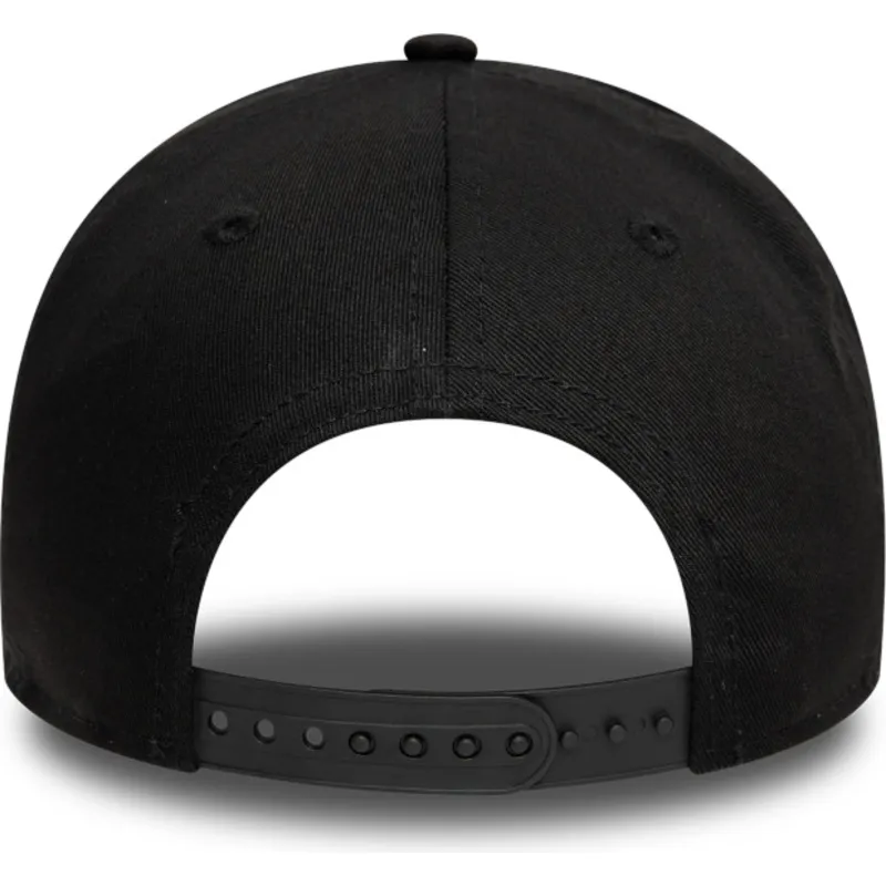 schwarze-gebogene-snapback-kappe-mit-marineblauem-logo-9forty-a-frame-world-series-patch-der-new-york-yankees-mlb-von-new-era