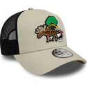 gorra-trucker-beige-y-negra-9forty-a-frame-outdoor-patch-de-new-era