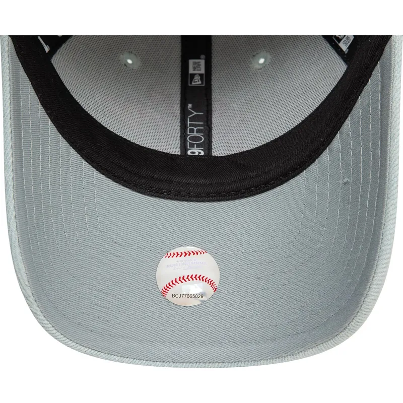 epci-curbata-albastru-reglabila-rosa-9forty-denim-icon-heart-de-new-york-yankees-mlb-de-new-era