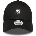 verstellbare-schwarze-damen-cap-9forty-mini-logo-new-york-yankees-mlb-von-new-era