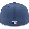 plaska-niebieska-dopasowana-czapka-59fifty-a-frame-championship-side-flag-los-angeles-dodgers-mlb-new-era
