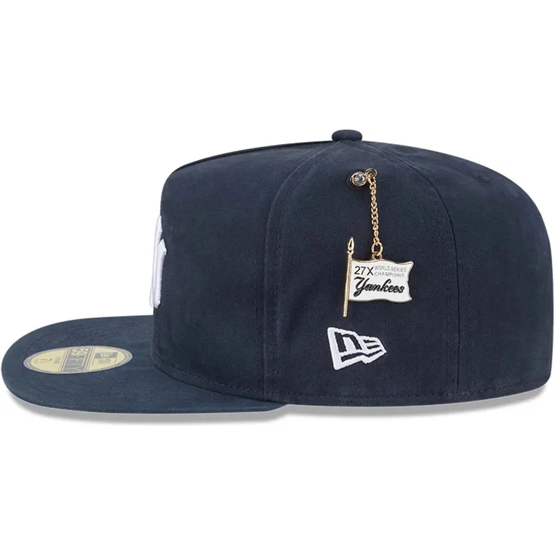 berretto-piatto-blu-navy-aderente-59fifty-a-frame-championship-side-flag-dei-new-york-yankees-mlb-di-new-era