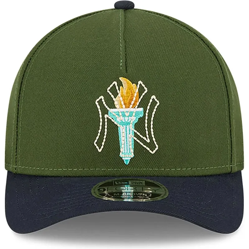 zielono-granatowa-zakrzywiona-czapka-snapback-9forty-m-crown-city-feature-new-york-yankees-mlb-new-era