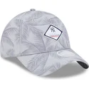 justerbar-gra-kurvkeps-for-kvinnor-9twenty-leaf-open-back-spring-training-fan-pack-2025-fran-new-york-yankees-mlb-av-new-era