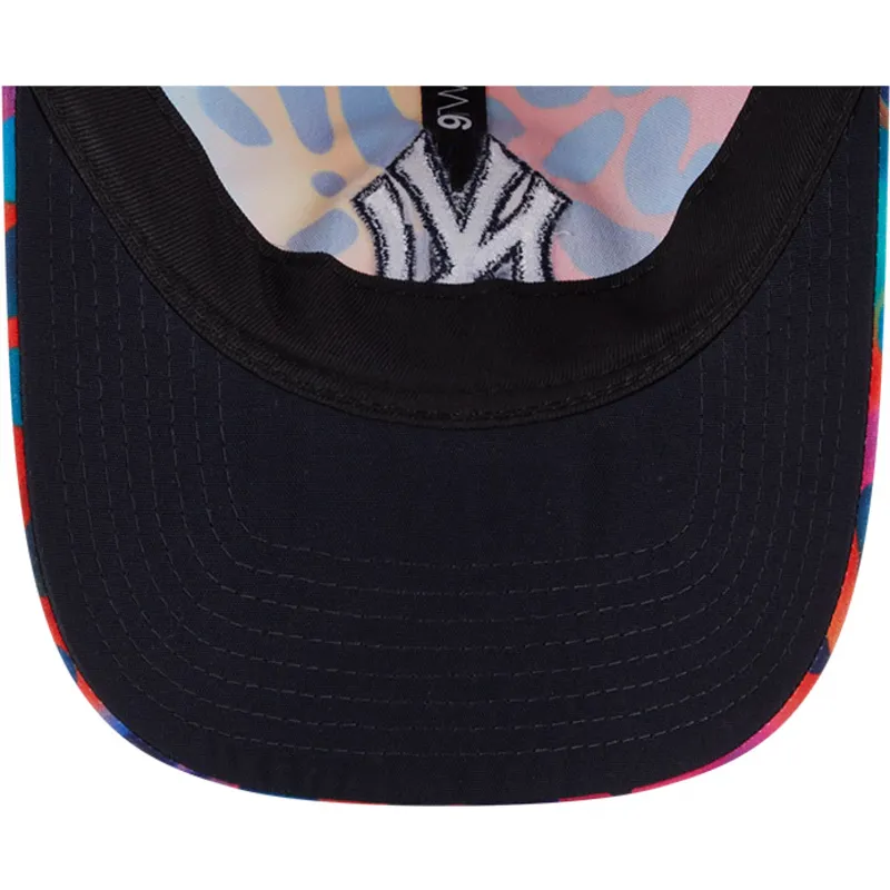 epci-curbata-papagal-reglabila-9twenty-spots-spring-training-fan-pack-2025-de-new-york-yankees-mlb-de-new-era