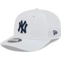 epci-curbata-alb-snapback-9seventy-perf-spring-training-fan-pack-2025-de-new-york-yankees-mlb-de-new-era