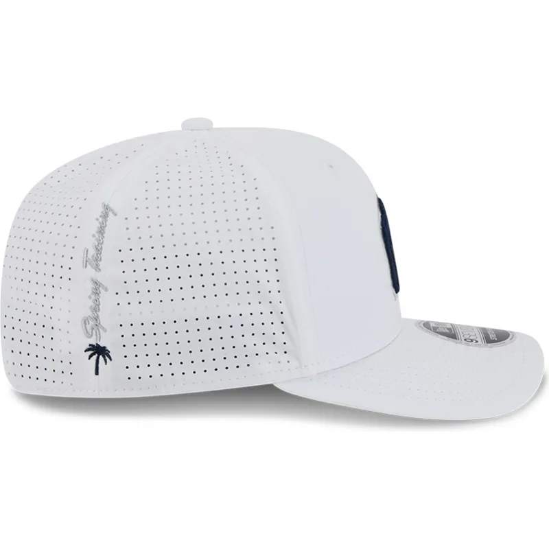 epci-curbata-alb-snapback-9seventy-perf-spring-training-fan-pack-2025-de-new-york-yankees-mlb-de-new-era