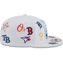 biala-czapka-snapback-z-plaskim-daszkiem-9fifty-scatter-spring-training-fan-pack-2025-z-logo-mlb-grapefruit-league-od-new-era