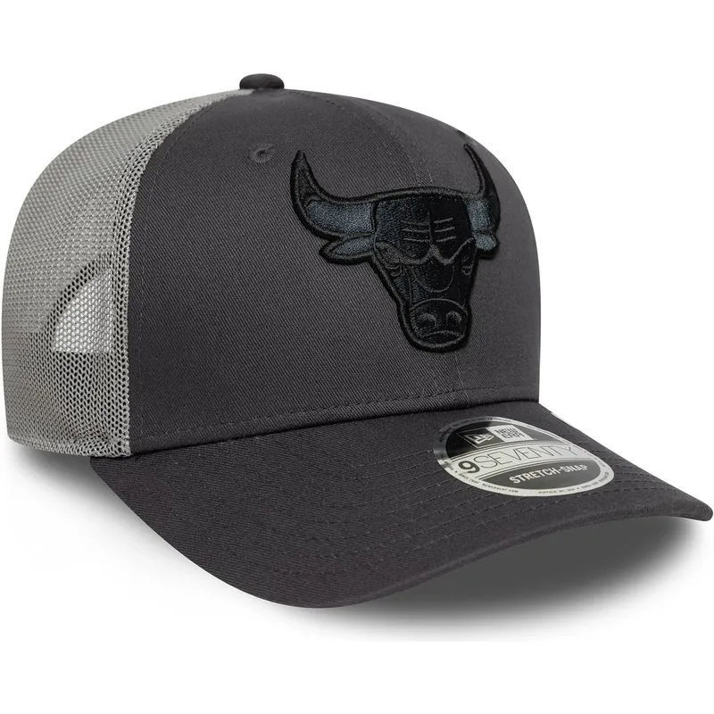 gorra-trucker-gris-9seventy-stretch-snap-de-chicago-bulls-nba-de-new-era