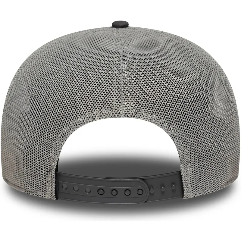 gorra-trucker-gris-9seventy-stretch-snap-de-chicago-bulls-nba-de-new-era