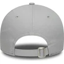 casquette-courbee-grise-ajustable-avec-logo-grise-9forty-team-outline-new-york-yankees-mlb-new-era