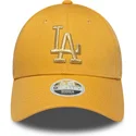 casquette-courbee-jaune-ajustable-pour-femme-9forty-metallic-logo-los-angeles-dodgers-mlb-new-era