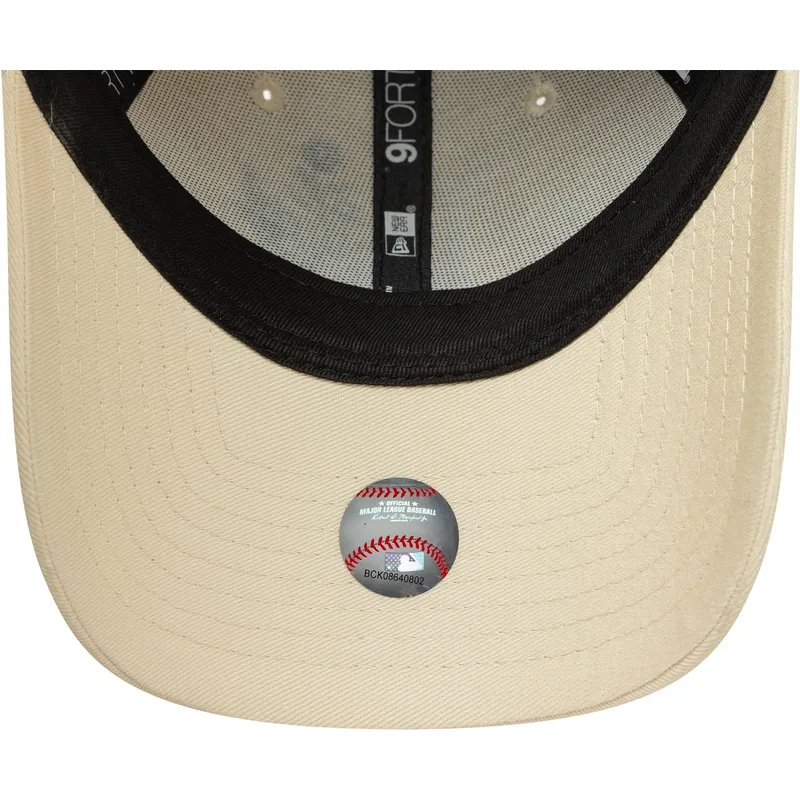 epci-curbata-bej-reglabila-9forty-floral-icon-de-los-angeles-dodgers-mlb-de-new-era