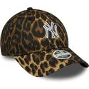 casquette-courbee-leopard-ajustable-pour-femme-9twenty-outline-new-york-yankees-mlb-new-era