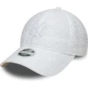 new-era-curved-brim-women-white-logo-9twenty-broderie-new-york-yankees-mlb-white-adjustable-cap