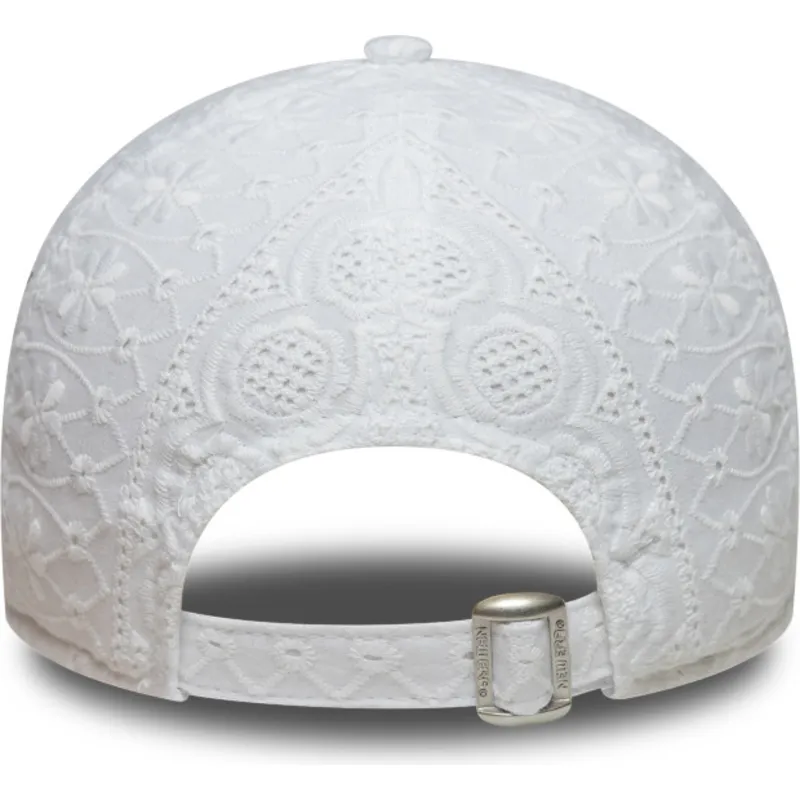 cappellino-bianco-con-visiera-curva-regolabile-da-donna-con-logo-bianco-9twenty-broderie-dei-new-york-yankees-mlb-di-new-era
