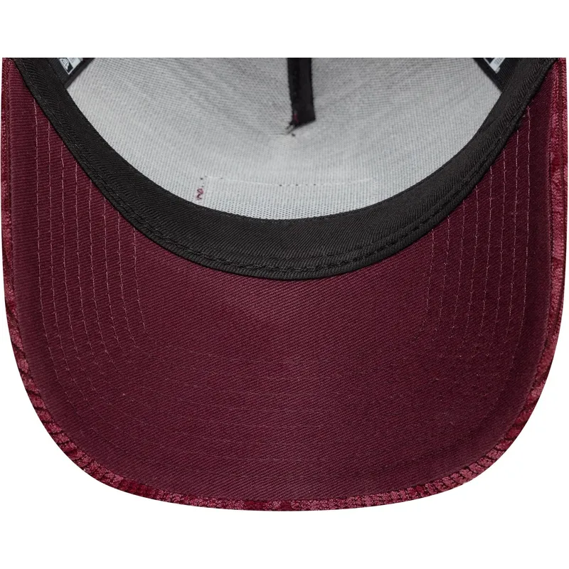 gorra-trucker-bordeaux-a-frame-cord-von-red-bull-racing-formula-1-von-new-era